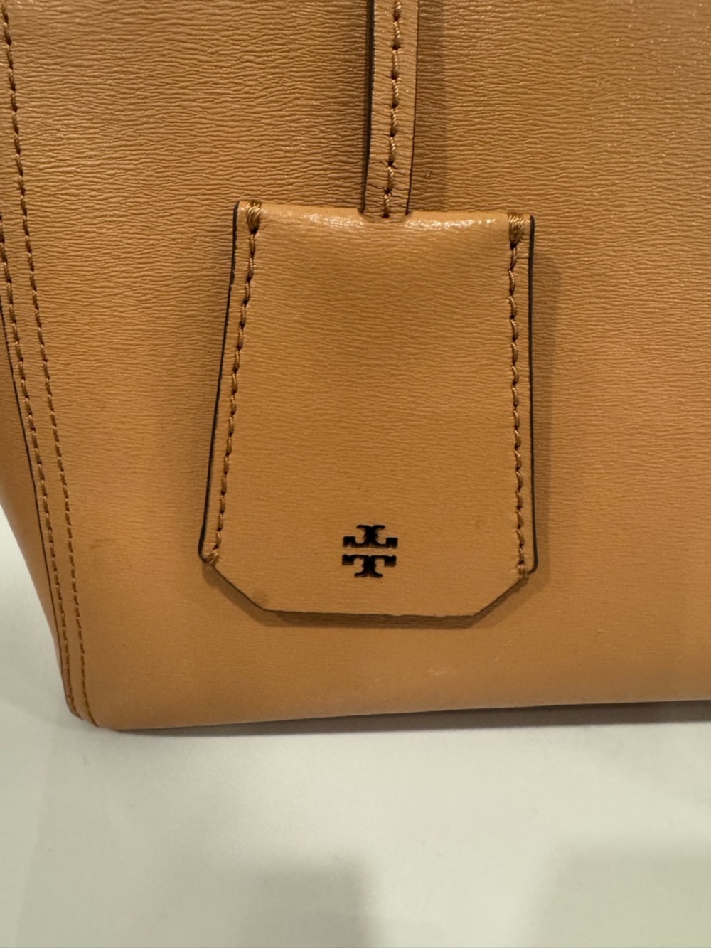 Tory Burch Parker Tan Leather Tote - Picture 3 of 14